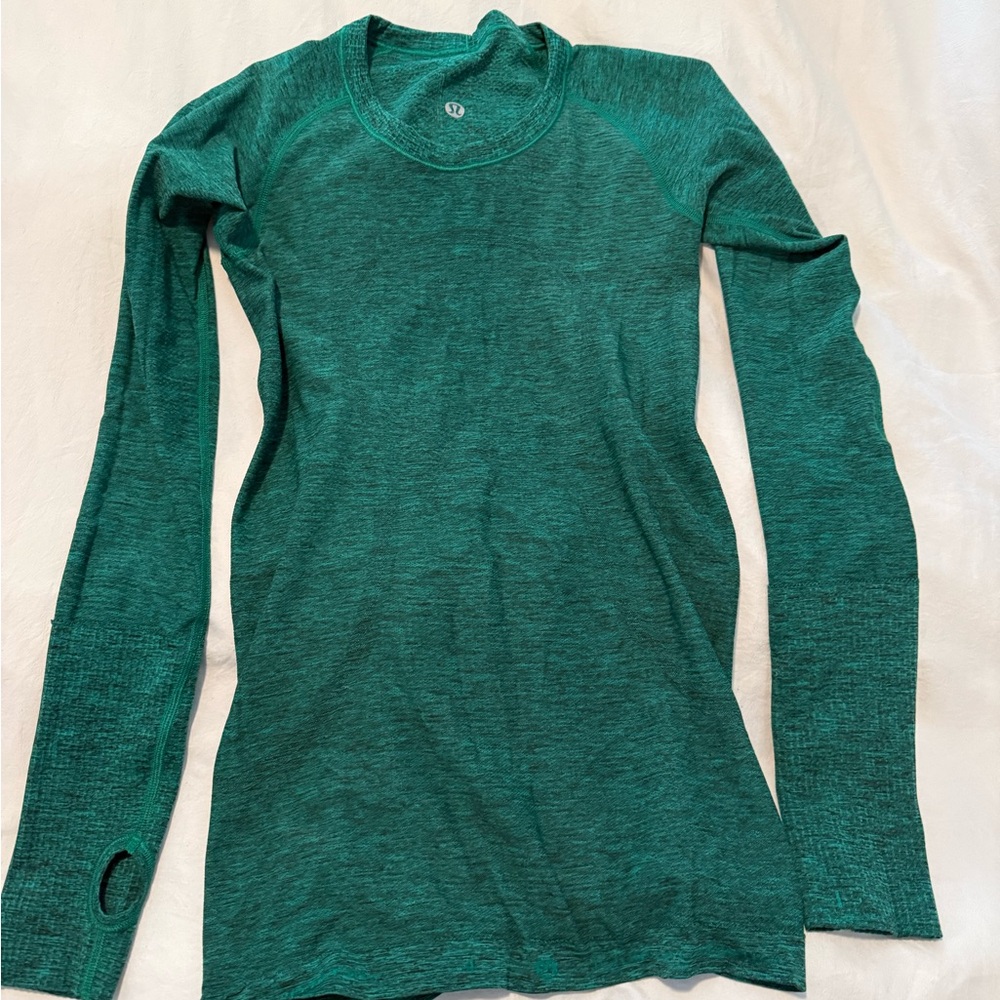 lululemon athletica Long Sleeve Tee